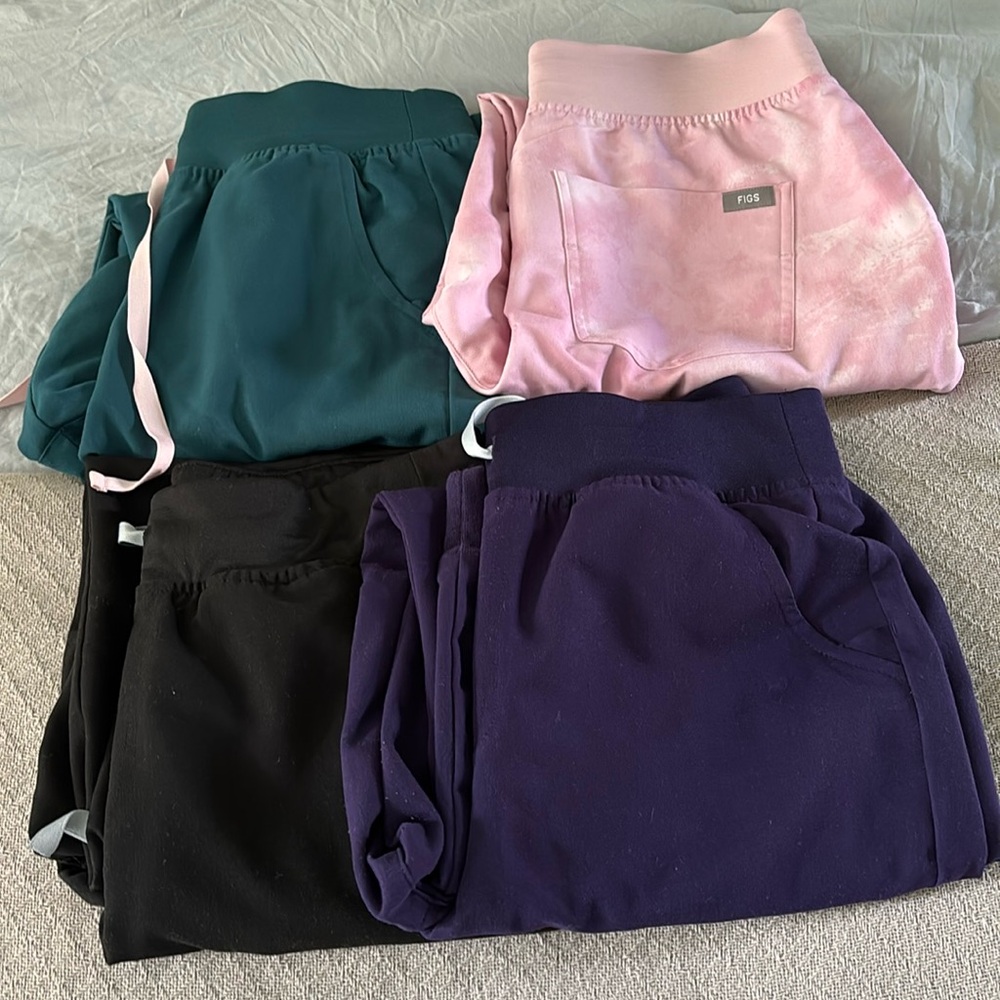 Figs scrub bundle!